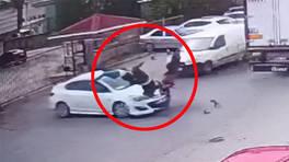 Esenyurt'taki motosiklet kazası kamerada