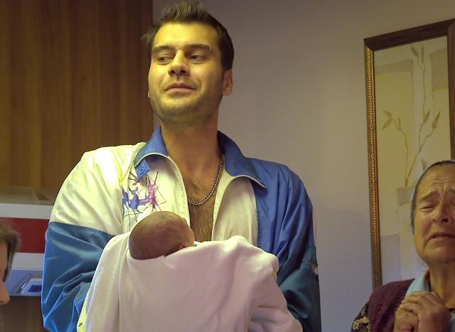 Osman ve Mahmut baba oluyor!